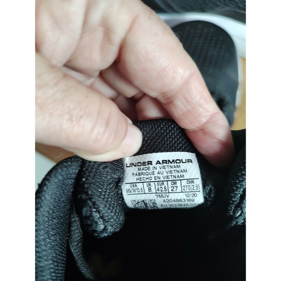 Under Armour Shoes Humble & Hungry Black/Gold Size Men's 9 W - Picture 14 of 16